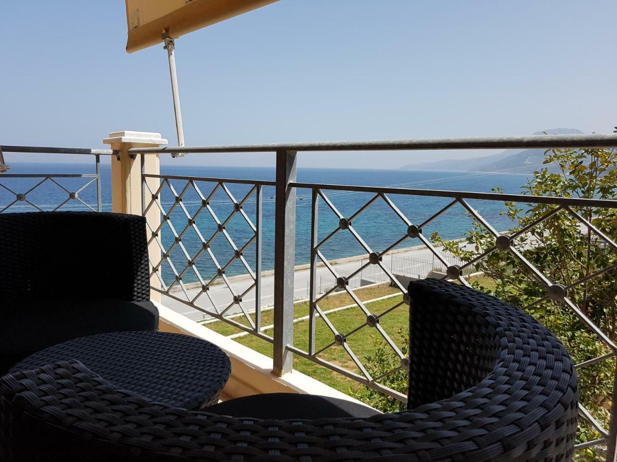 Villa Serafeim Kymi Bagian luar foto